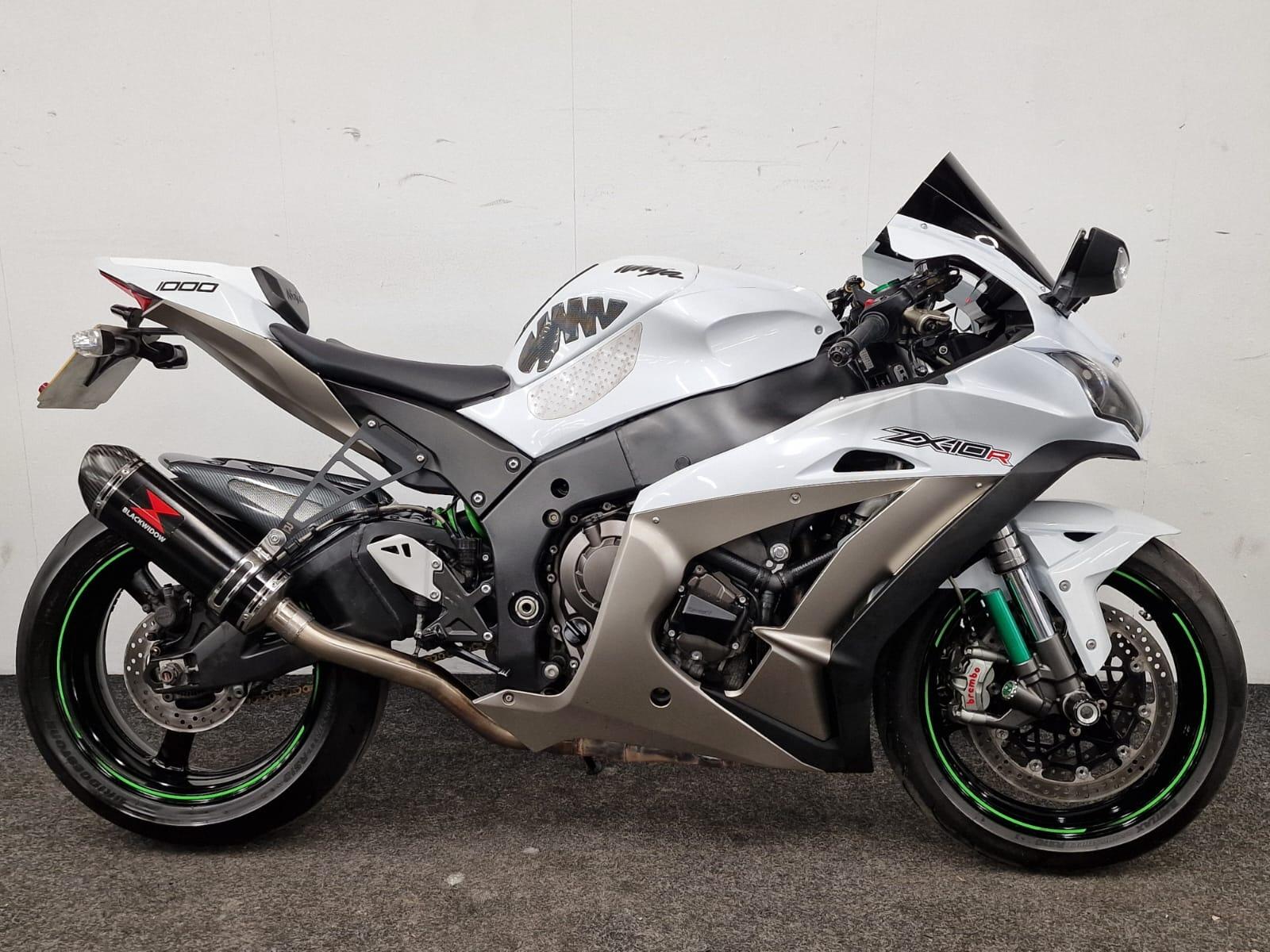 Kawasaki Ninja ZX-10R bikes for sale | AutoTrader Bikes